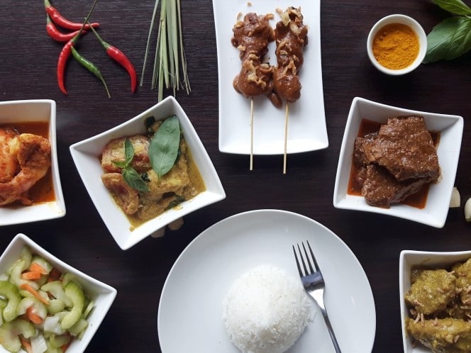 Indonesisch Restaurant Jun aangeraden door Boats4rent Bootverhuur Amsterdam Restaurant Jun recommended by Boats4rent Boat Rental Amsterdam