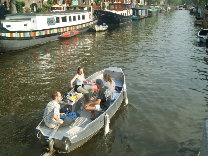 Goedkope bootverhuur Amsterdamse grachten Boats4rent Goedkope bootverhuur Amsterdamse grachten Boats4rent