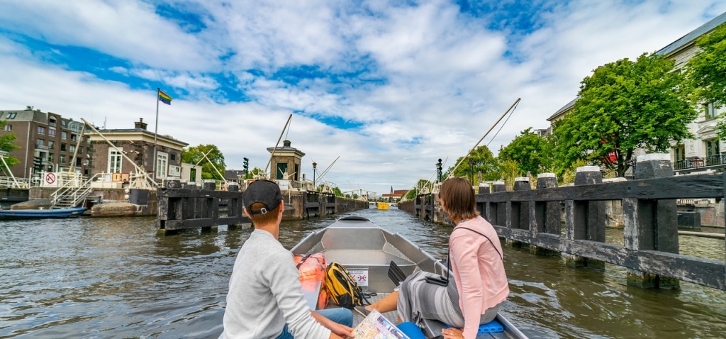 Sloep huren Amsterdam zonder schipper Mieten Sie eine Schaluppe in Amsterdam ohne Skipper