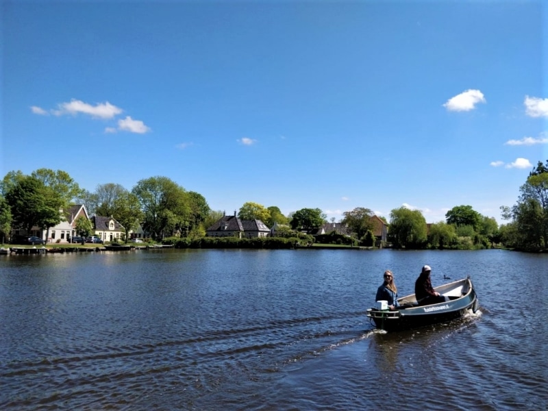 Fluisterboot huren buiten Amsterdam Broek in Waterland